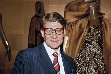 yves saint laurent biography en francais|yves Saint Laurent owner.